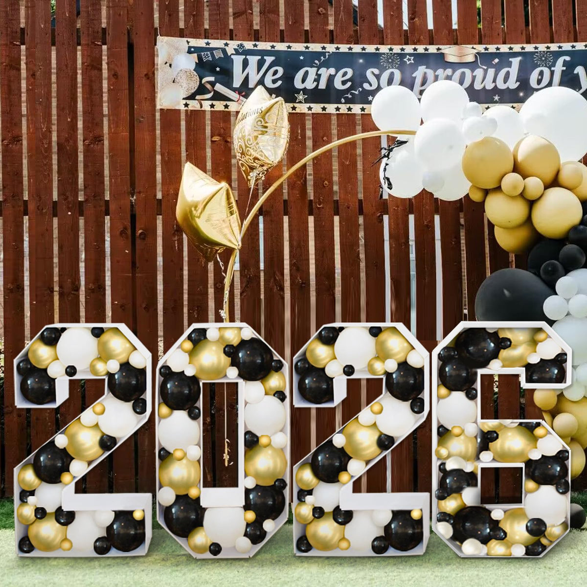 Mythcloud 2026 graduation decor fits classrooms, gyms, and venues.