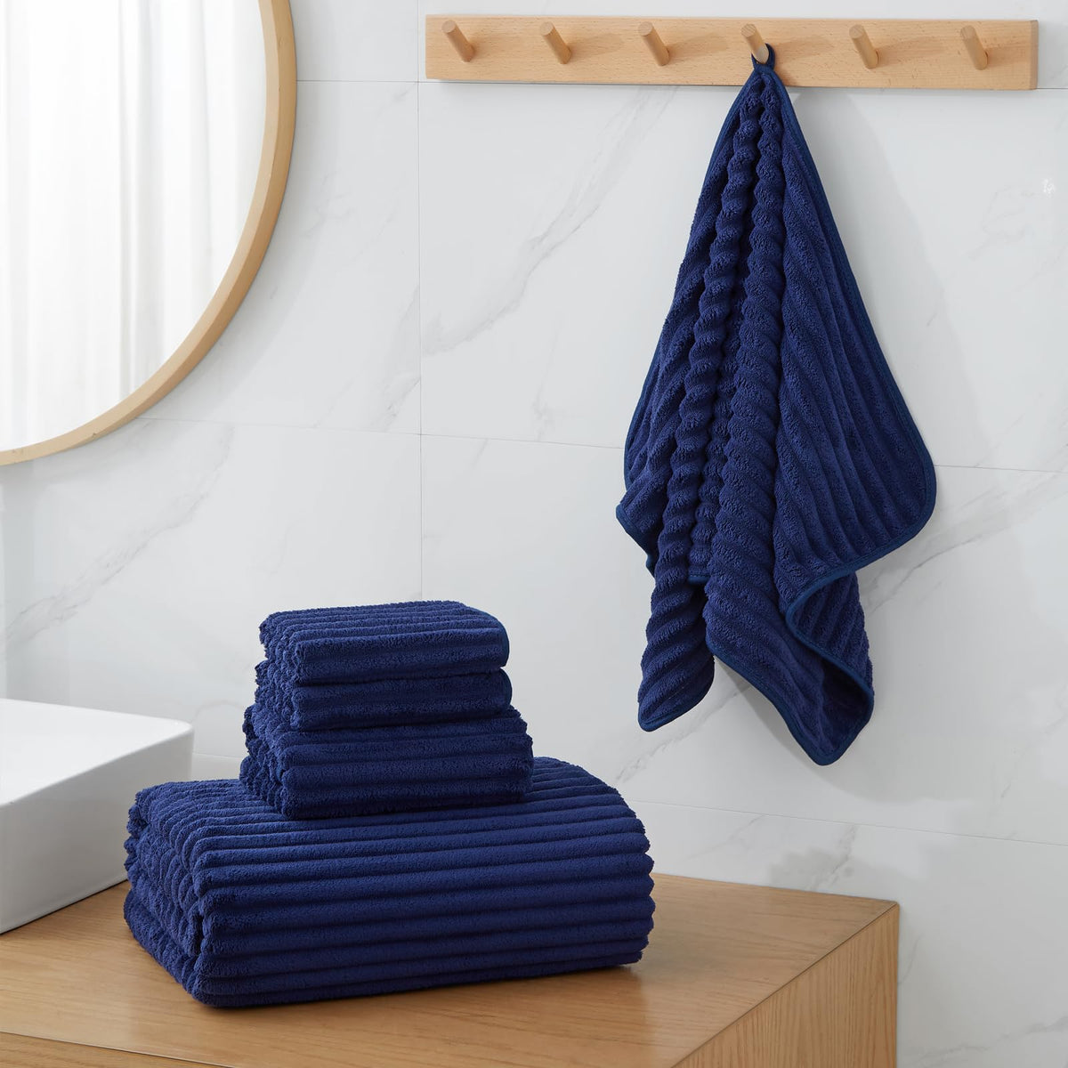 NALIVO 6pc towel collection shows absorbent microfiber for quick dry