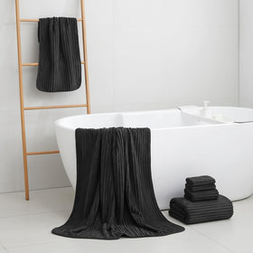 NALIVO microfiber absorption quick-dry bath sheet showing plush texture.