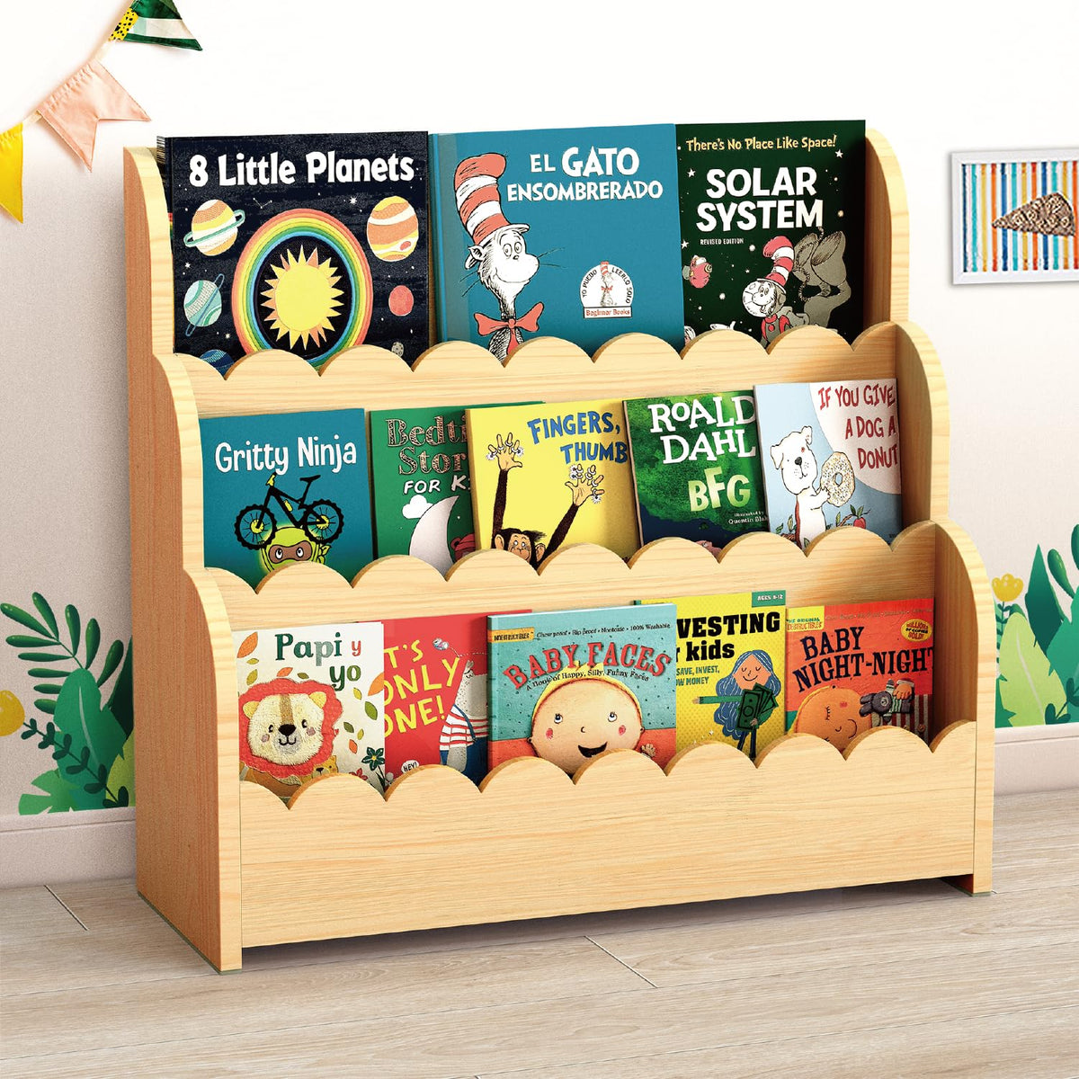 NANATI 3-Tier Scalloped Bookshelf front view offers easy access for little readers.