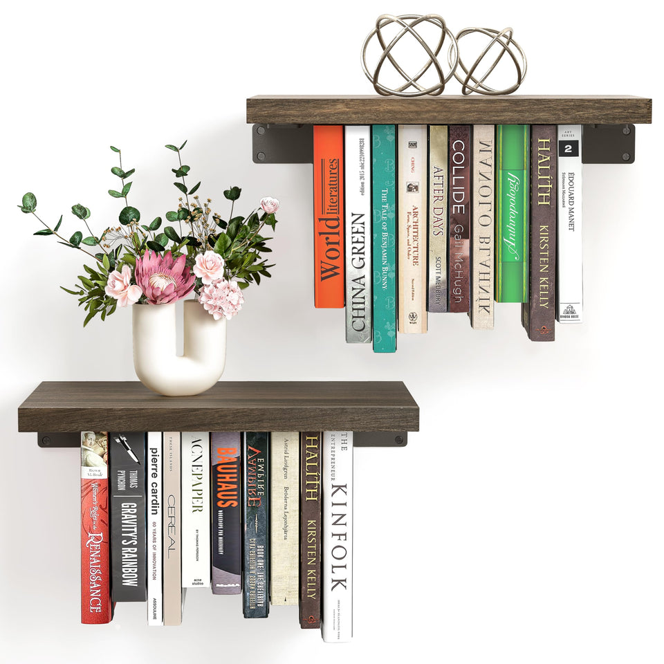 NANATI two-set floating bookshelf in paulownia wood with hidden brackets for minimalist walls.