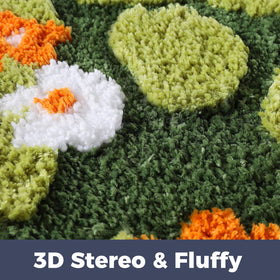 Naoloture absorbent microfiber quickly wicks moisture away.