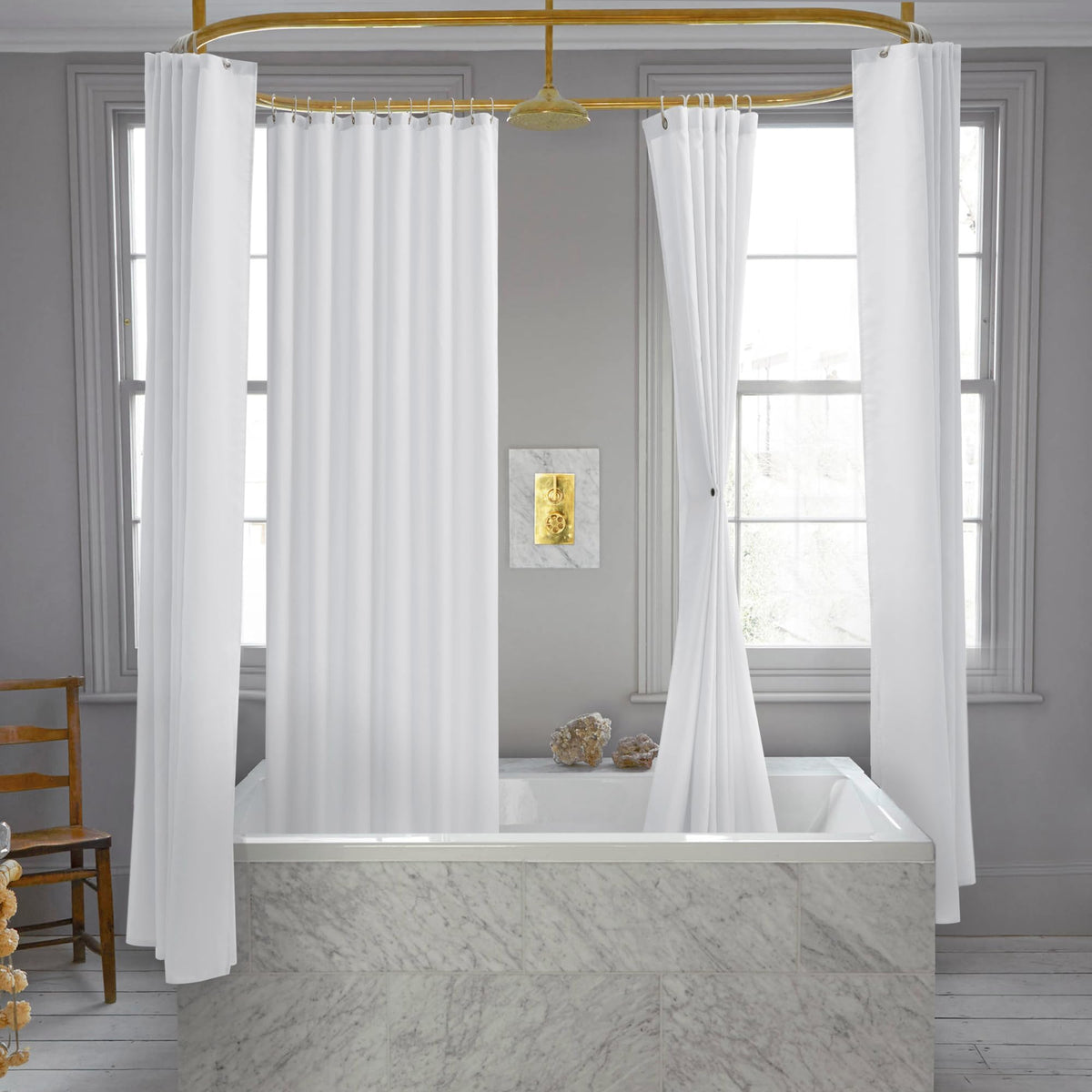Nasitos machine-washable textured fabric for simple care.