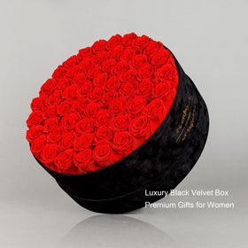 NATROSES preserved roses arranged for a sophisticated birthday or anniversary gift.