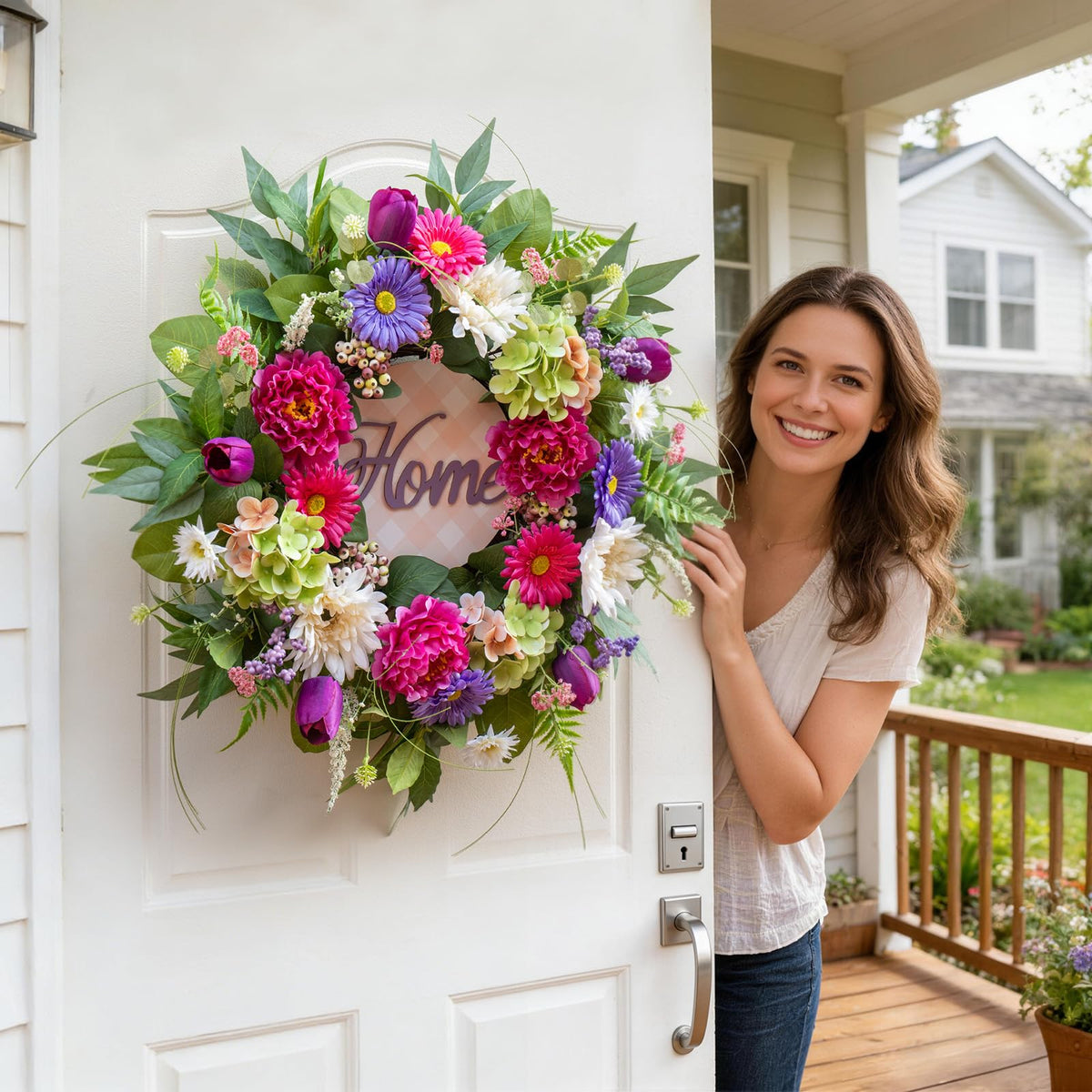 NaturaWre weather-resistant materials endure spring and summer displays.