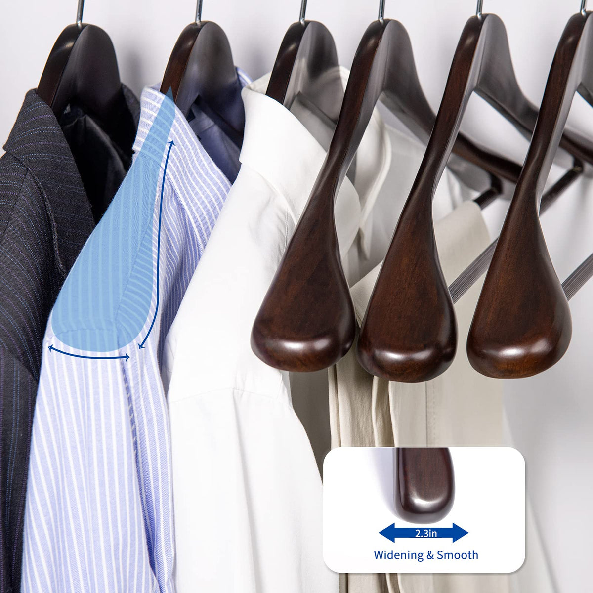 Nature Smile 360-degree swivel hook lets you view garments without removal