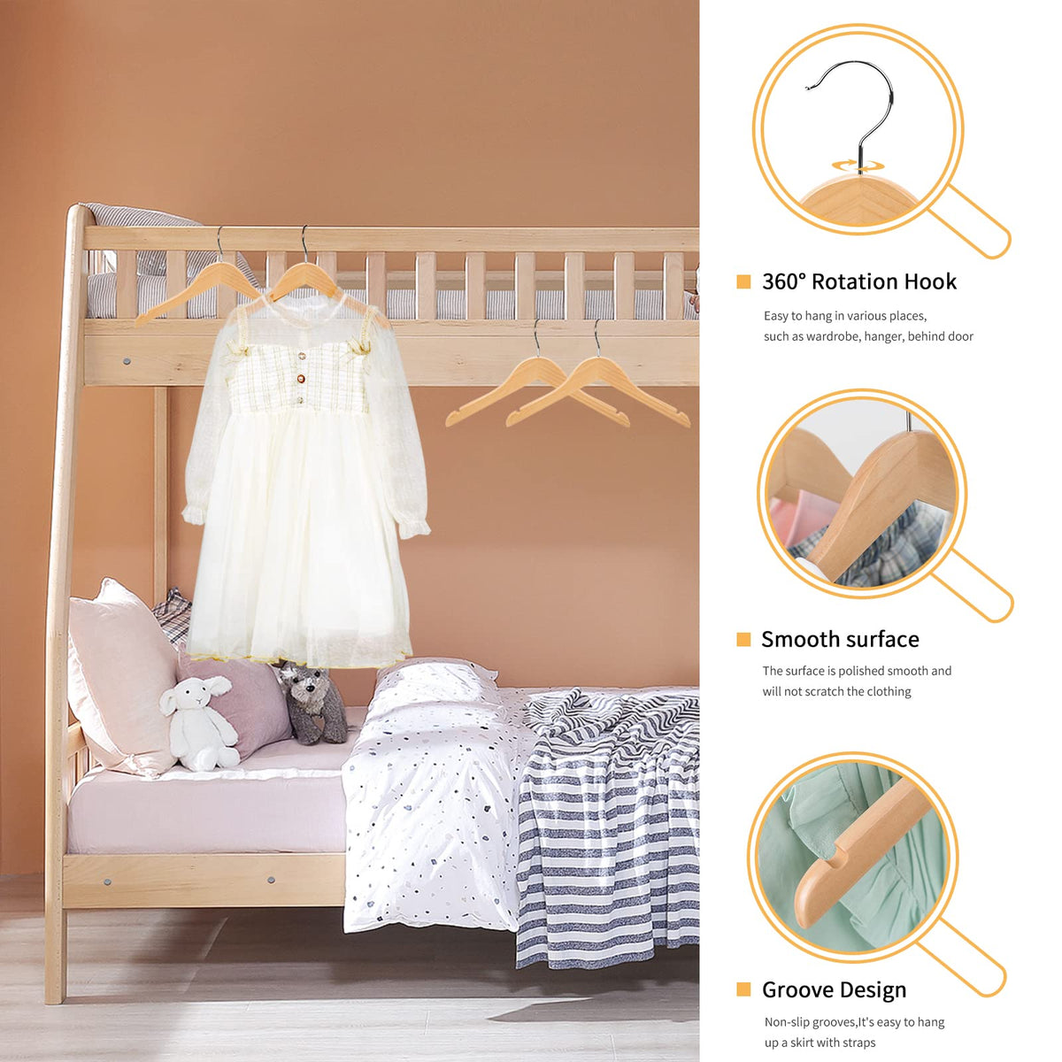 Nature Smile 360-degree hook allows easy access without removing garments.