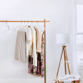 Nature Smile bra and tie hangers maintain tidy closet organization