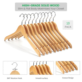 Nature Smile Gugertree wood hanger with a 360-degree chrome hook for easy access