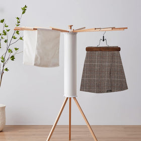Nature Smile versatile hangers suitable for skirts and pants.