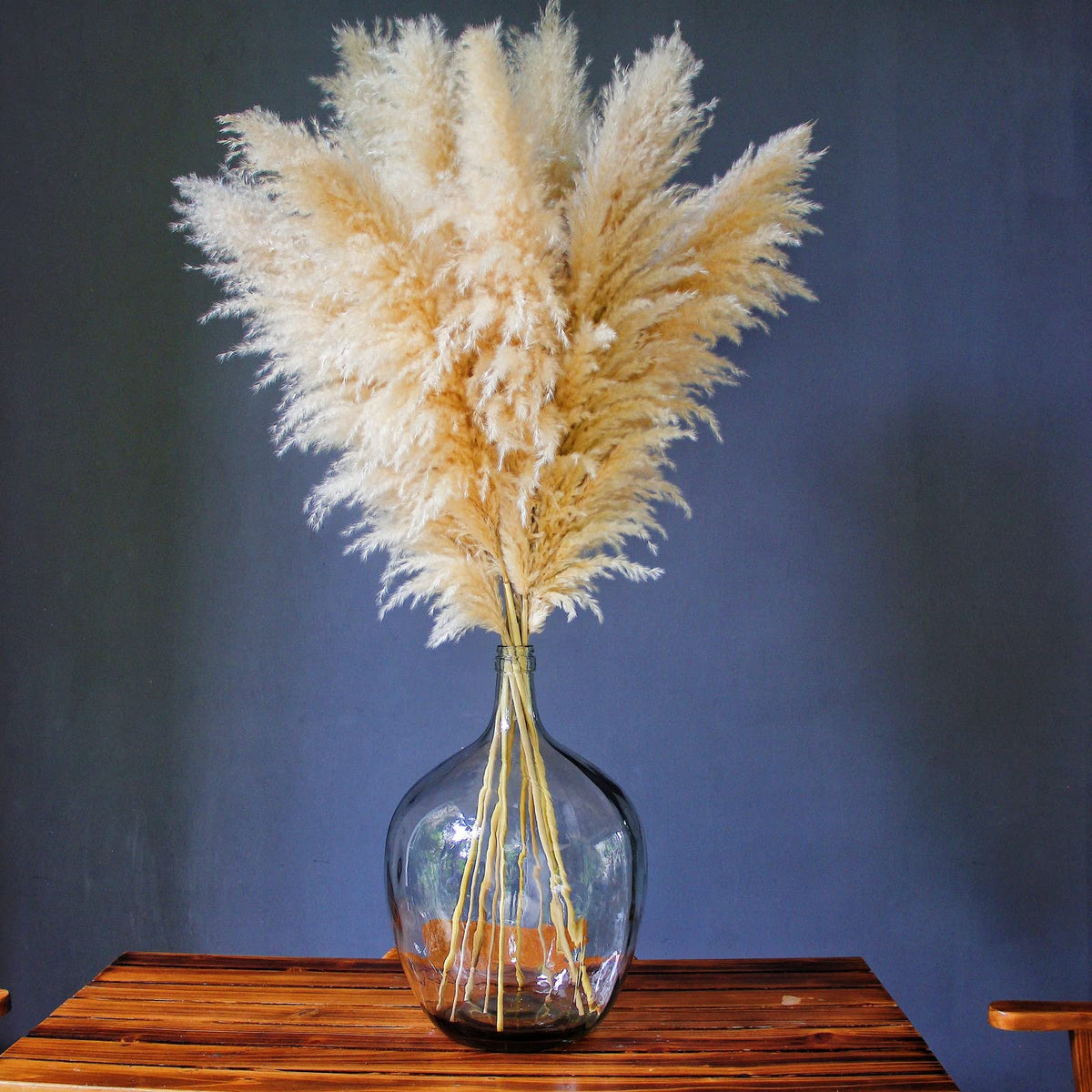 Naunauya pampas grass baby shower decor with airy charm