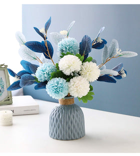 NAWEIDA faux flowers suitable for indoor and outdoor use.