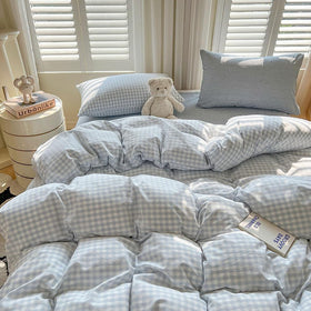 Nayoroom fabric close-up shows soft weave for breathable comfort.