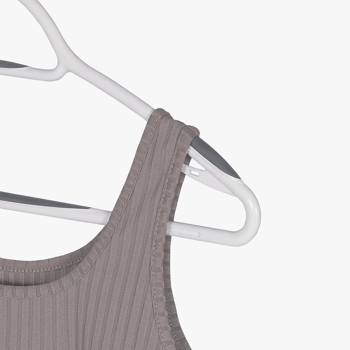Neatfreak 360 swivel neck closeup demonstrates easy access and space optimization