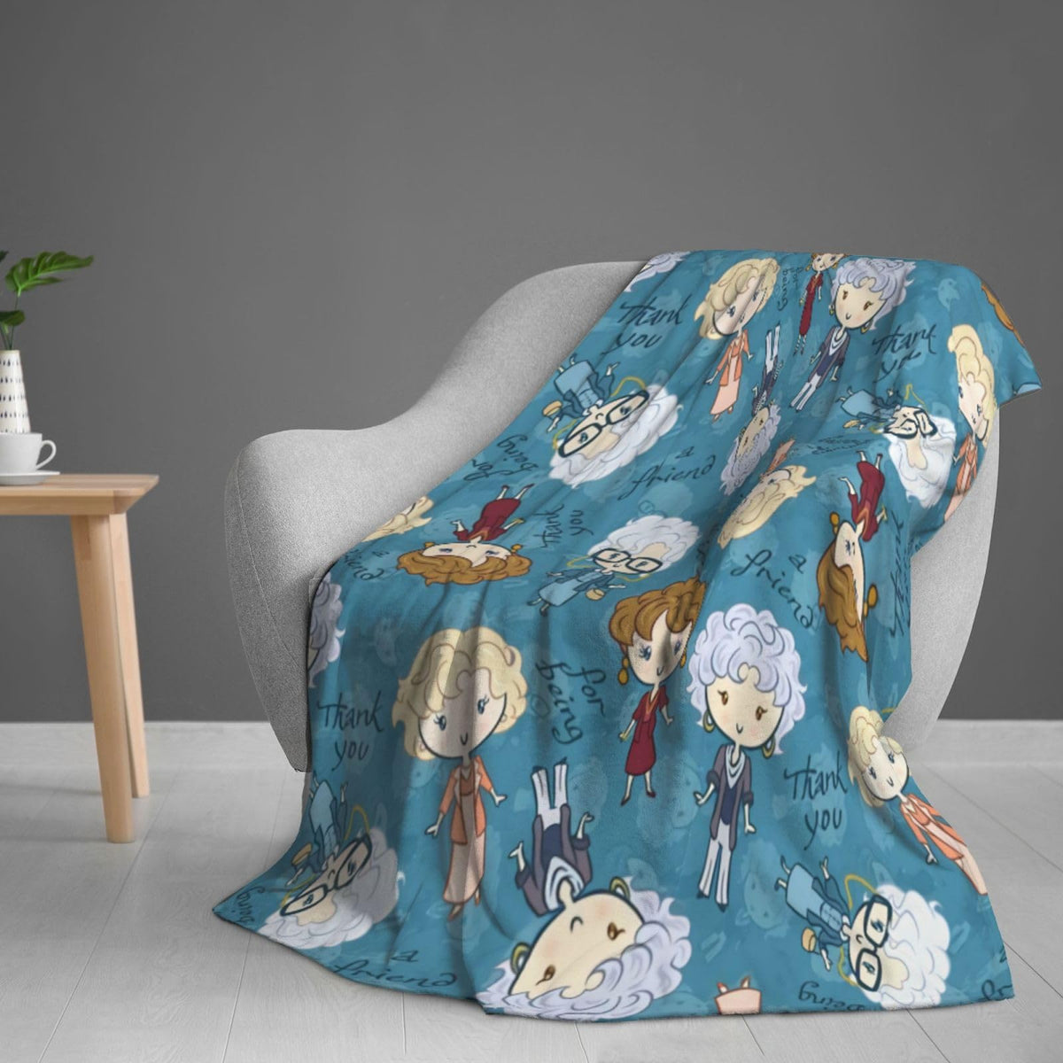 Neeparper Golden Girls blanket in a car for travel comfort
