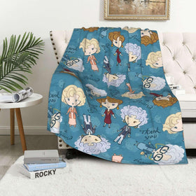 Neeparper Golden Girls blanket fabric close up shows soft texture