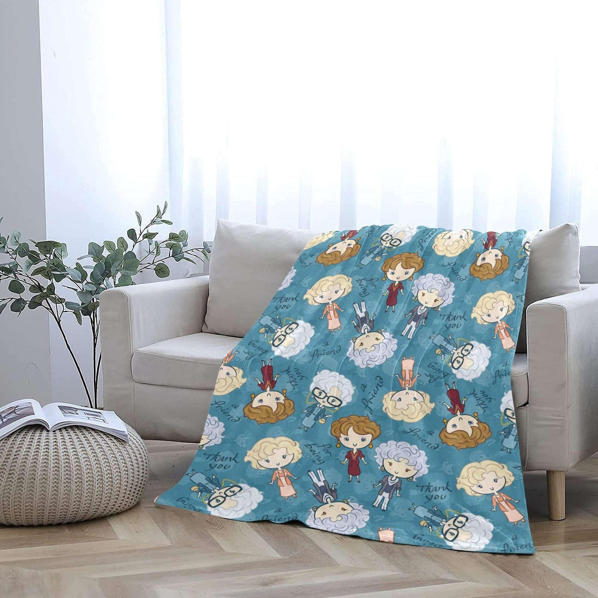 Neeparper Golden Girls blanket provides lightweight warmth on cool evenings