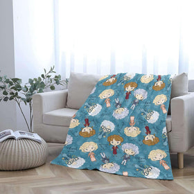 Neeparper Golden Girls blanket provides lightweight warmth on cool evenings