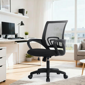 Neo Chair durable materials ensure daily use in home offices.