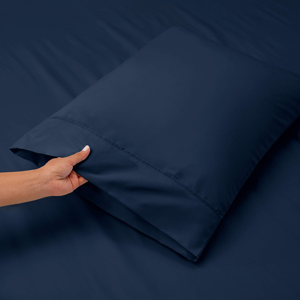 Nestl King Size Sheet Set deep-pocket fit keeps sheets from riding up during sleep.