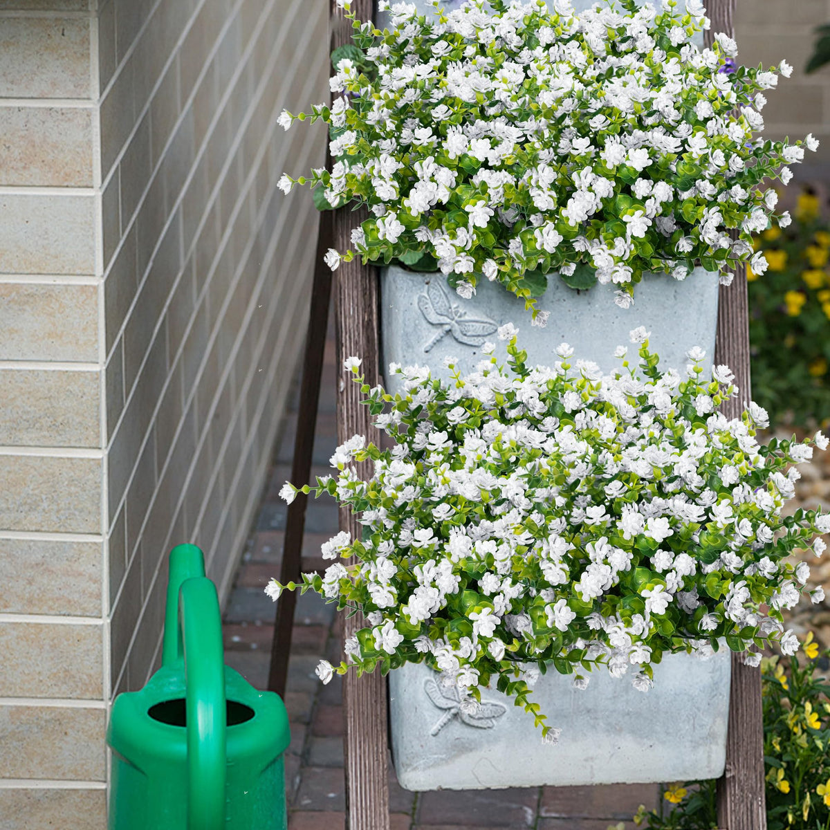 NETAP weatherproof material shown for durable outdoor decor