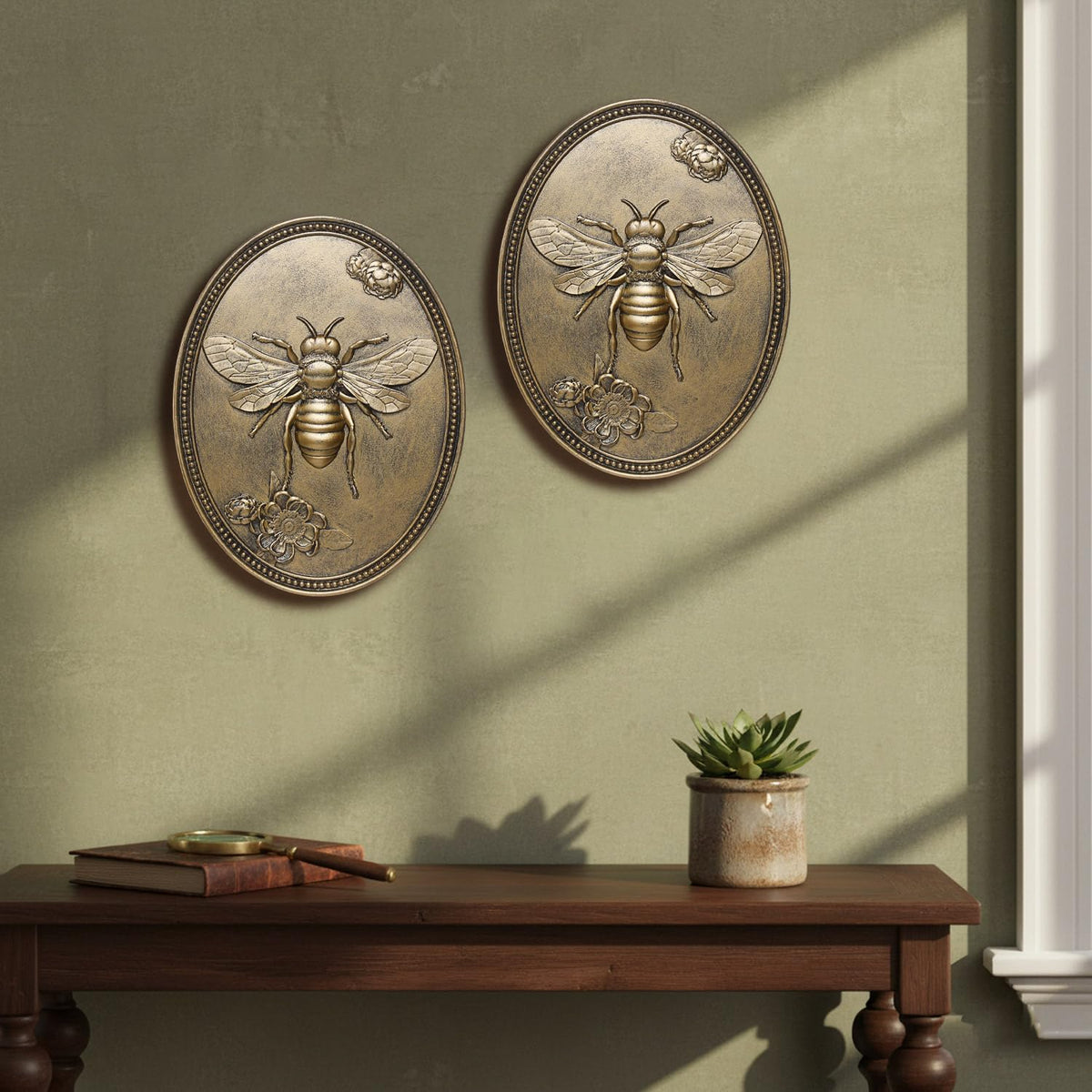 Newinhome Vintage Bee Wall Sculpture gift-ready decor for housewarmings