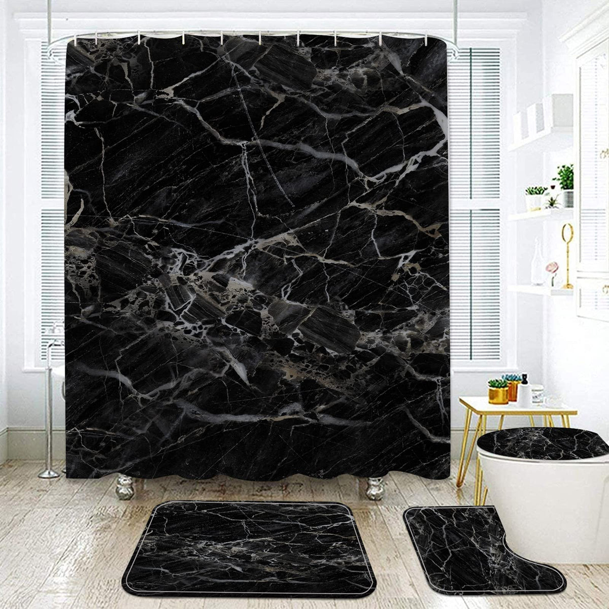 Newsuyaa non-slip bath mat keeps floors dry and safe