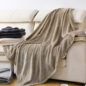 Newwiee decorative throw adds subtle bedroom elegance