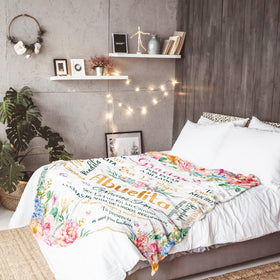 Nicetous grandma Spanish quote blanket highlighting love for grandma