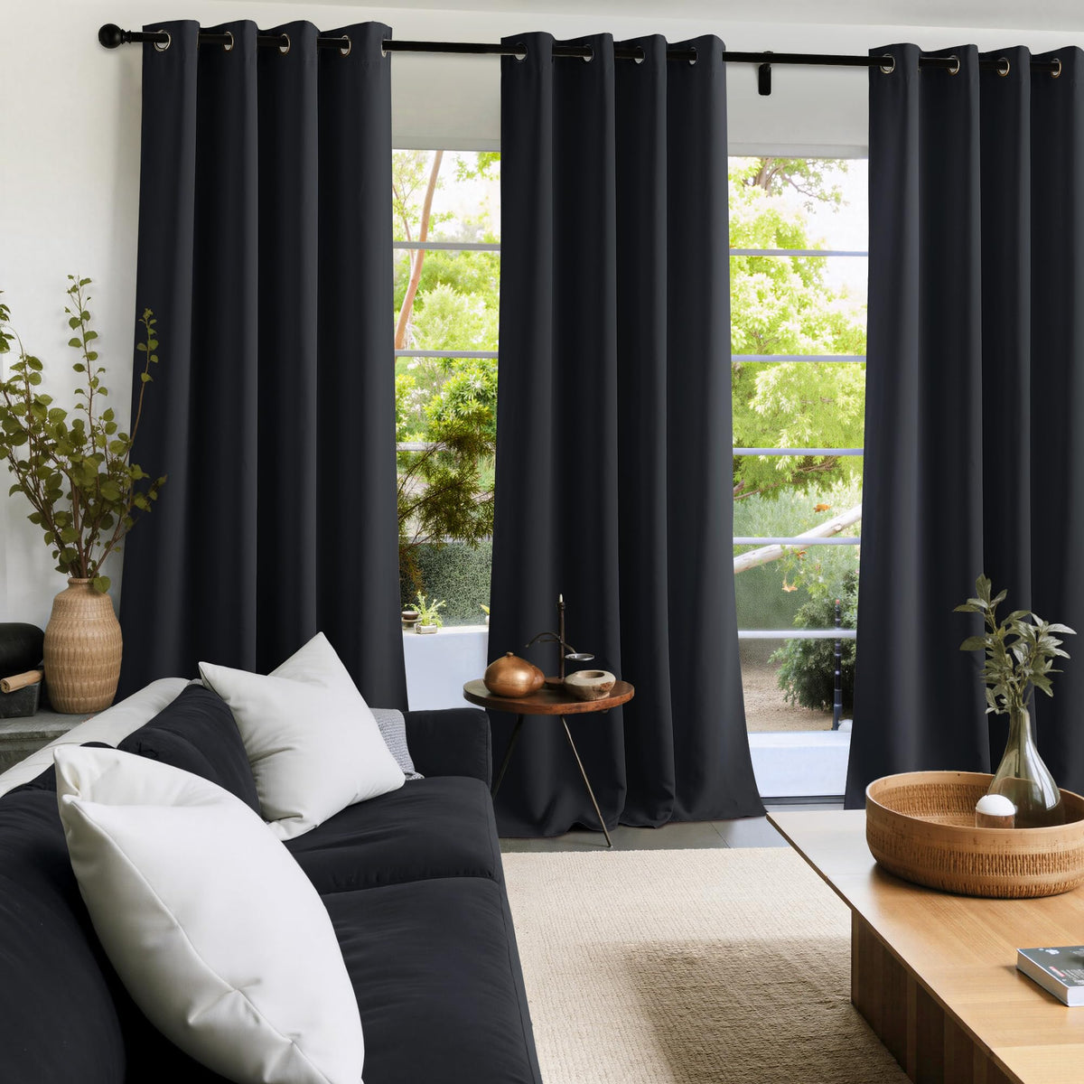 NICETOWN machine-washable curtains ease care with cold-water cycles.