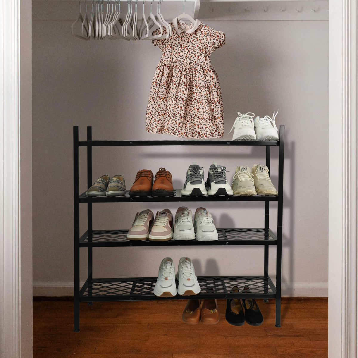 Nijoam extended length up to forty-five point six inches for larger footwear.