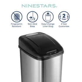 NINESTARS DZT-50-6 battery compartment houses four D-cell batteries.