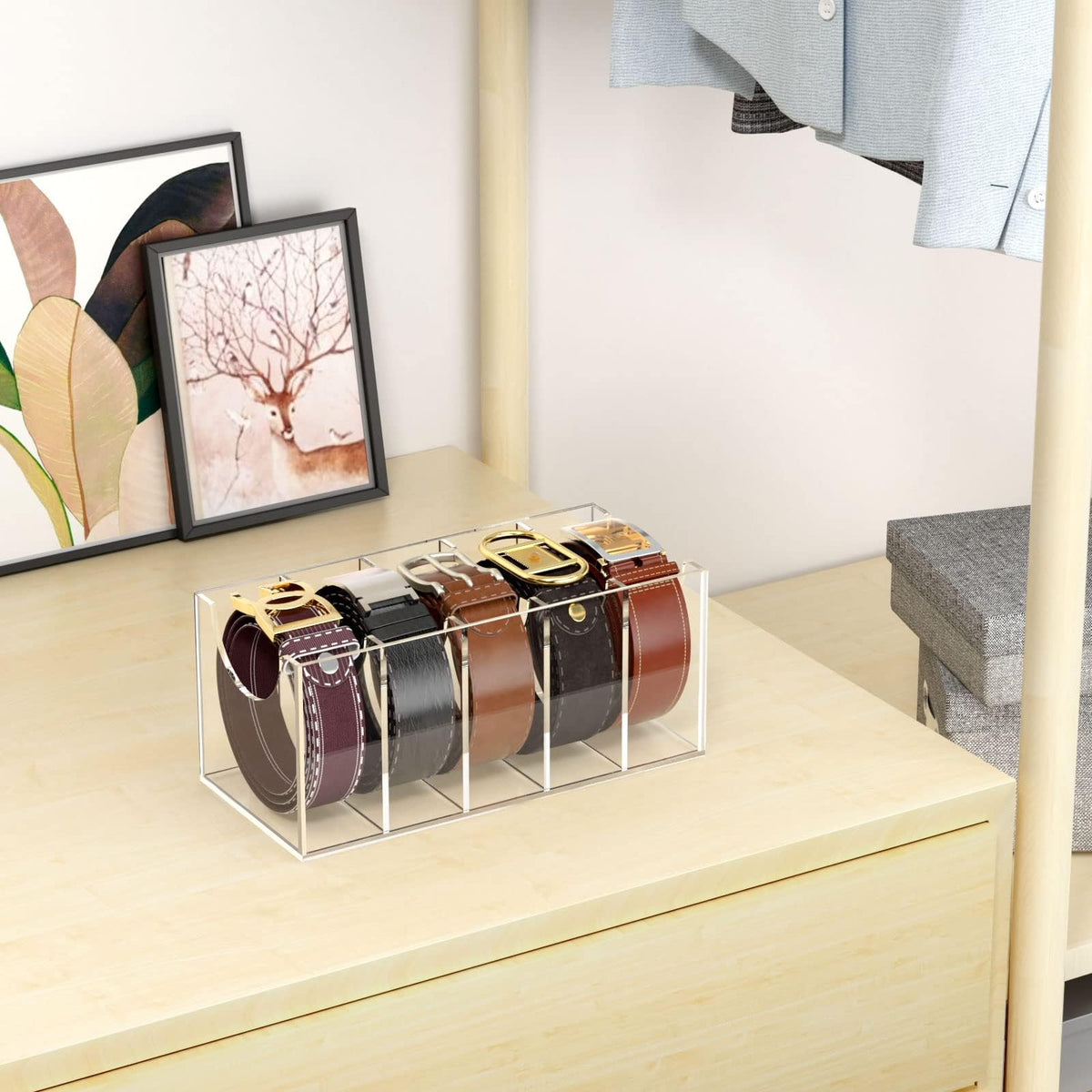 NIUBEE acrylic belt holder designed for large buckles to prevent crowding.