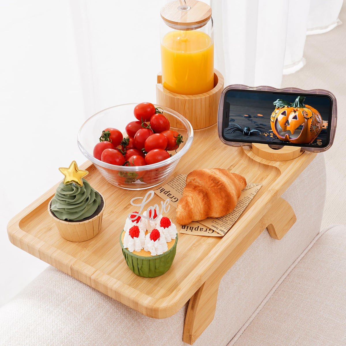 Nnewvante couch arm tray clip provides near-arm access to drinks and devices.