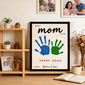 Nnyoggsto wall-ready plaque blends with home décor and keepsakes