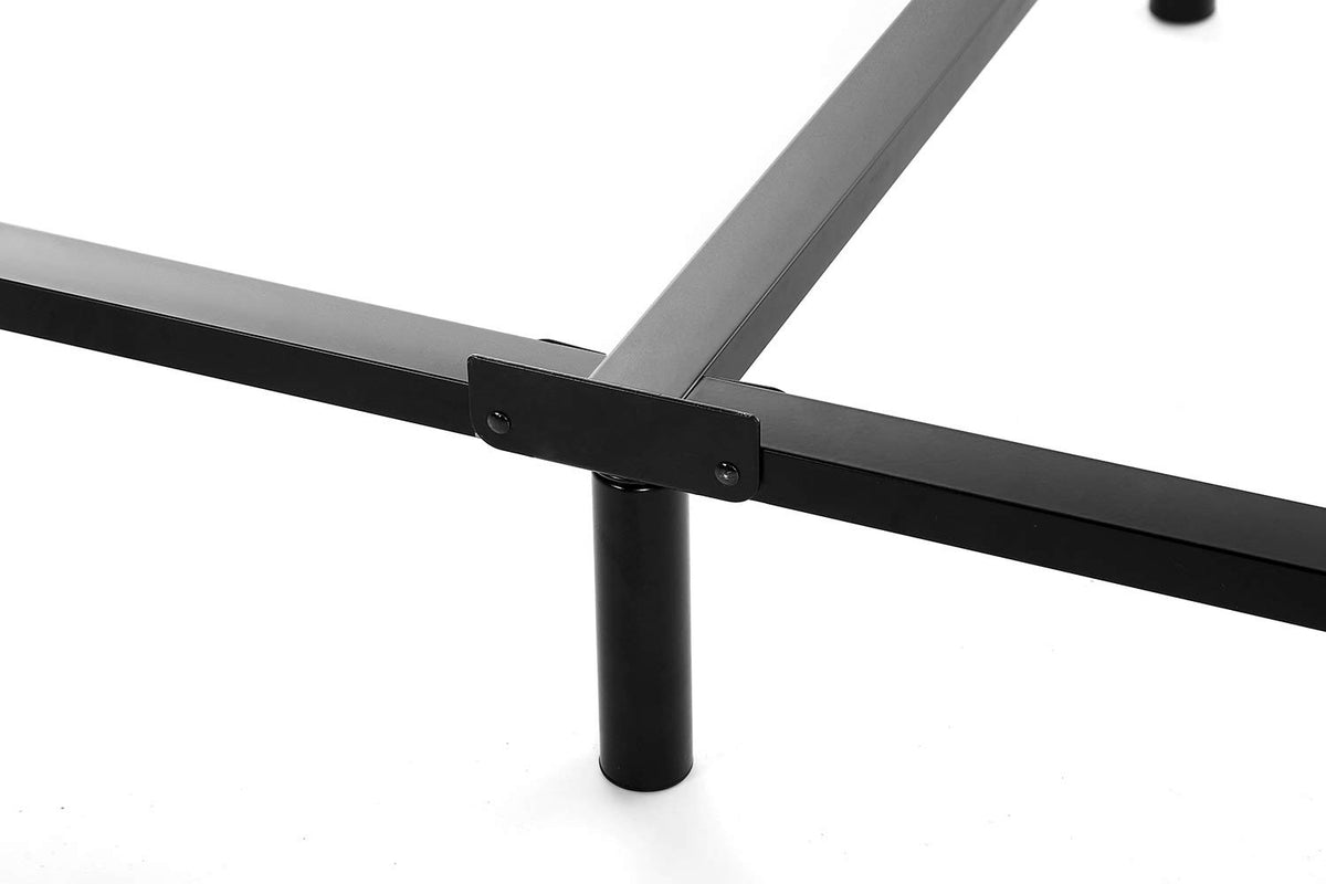 NOAH MEGATRON frame with floor protection prevents floor damage