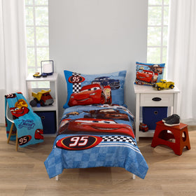 NoJo Disney Cars blanket easy to care for after adventures.