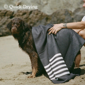 Nomadix Original Towel shows odor-resistance after active days at the shore.