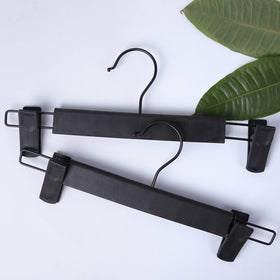 NORTHERN BROTHERS hangers with rubber padded tips prevent slipping