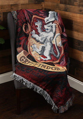 Northwest Gryffindor Shield tapestry throw close-up weave highlights premium polyester texture.