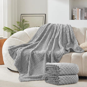 NovaSunrise easy-care blanket withstands frequent machine washing