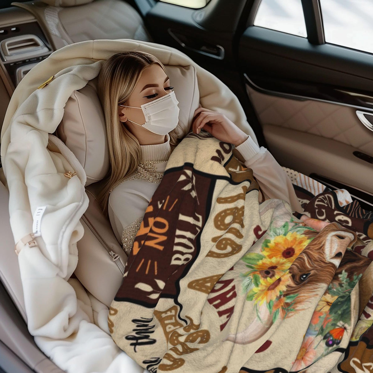 Noxkioy Highland Cow Gift Blanket folded presentation reveals thoughtful design and warmth.