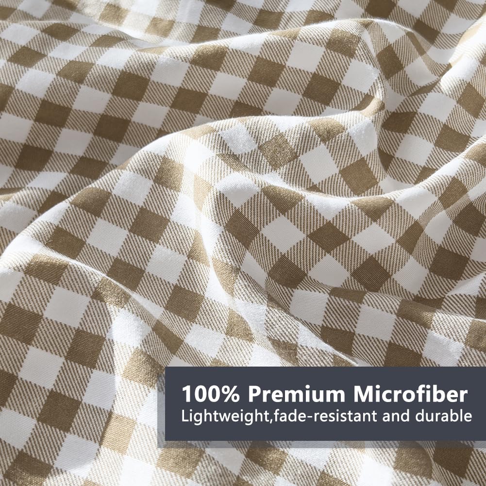 NSNLGSGC decorative plaid pillows add subtle bedroom accents.