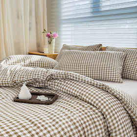 NSNLGSGC queen comforter set fabric close-up showing soft texture for comfort.