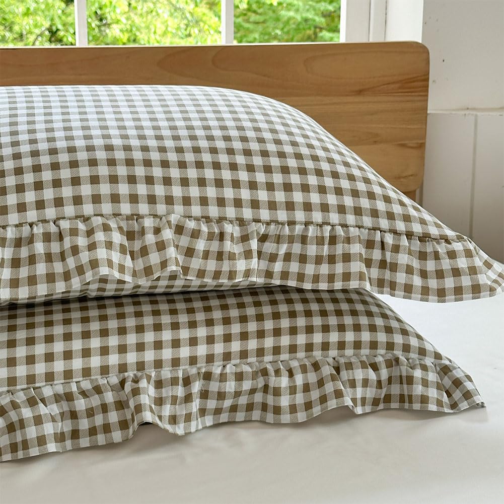 NSNLGSGC Vintage farmhouse bedding elevates your bedroom décor.