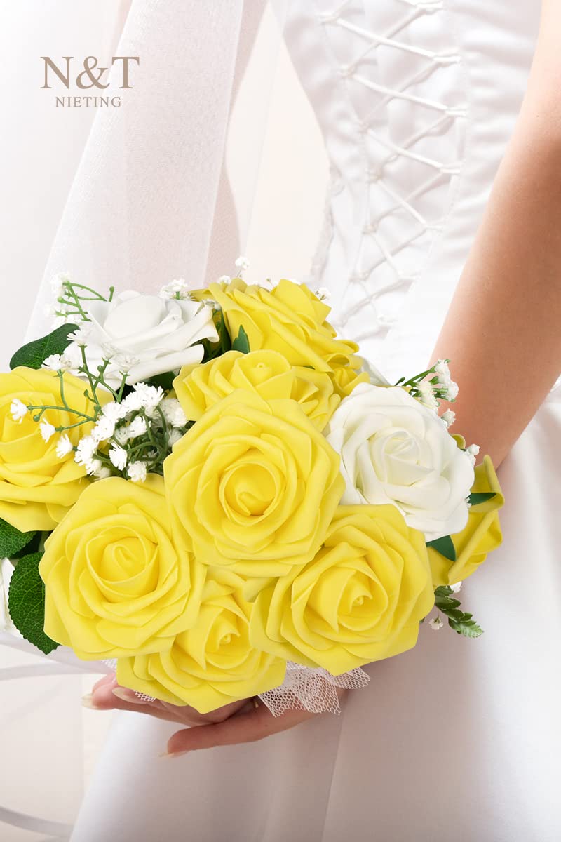 N&T NIETING wedding centerpiece roses for elegant decor.
