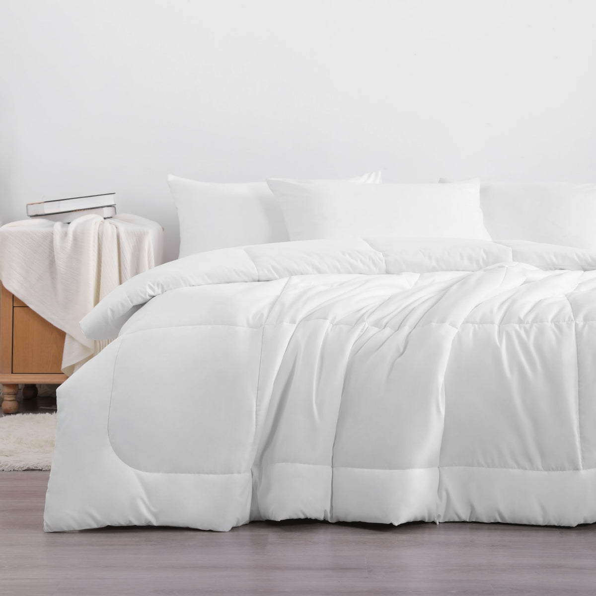 NTBAY Twin Comforter corner tabs secure inside a duvet cover for neat bedding.