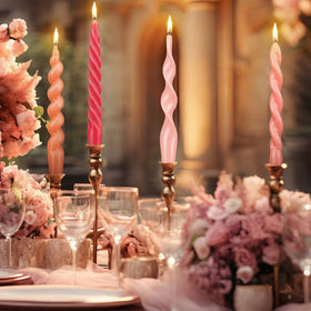 Nuanchu wedding dining candle adds refined glow to celebrations.