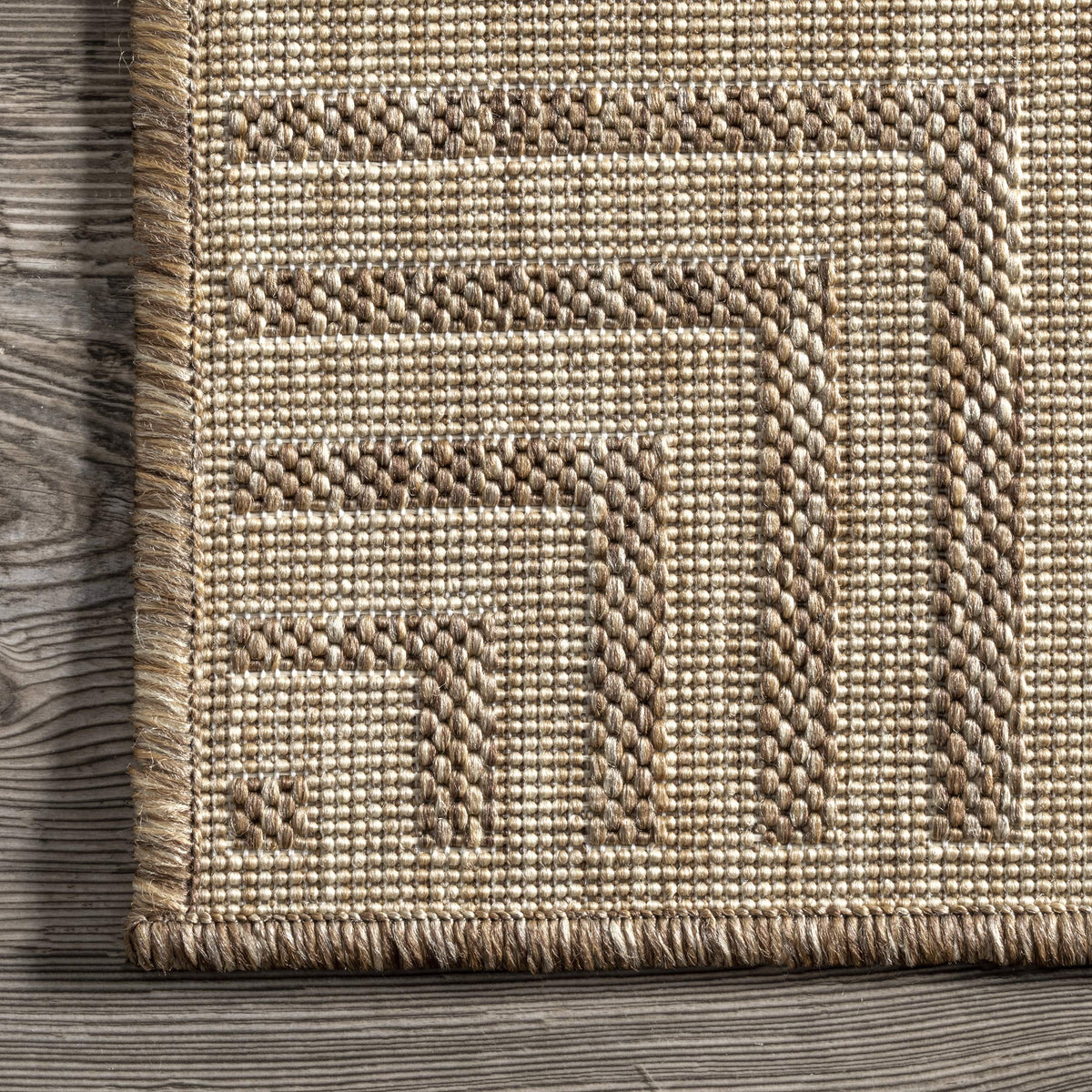 nuLOOM Asha 7x9 rug ideal for patios, decks, and covered spaces.