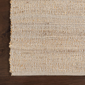 nuLOOM Elfriede rug kid and pet friendly use shown in hallway.